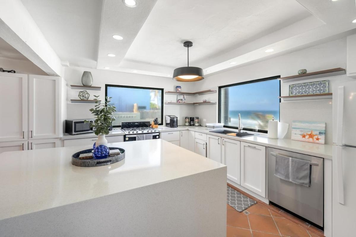 4 Bedroom Kikita Beach Villa Oceanfront W Pool Dorado Bagian luar foto