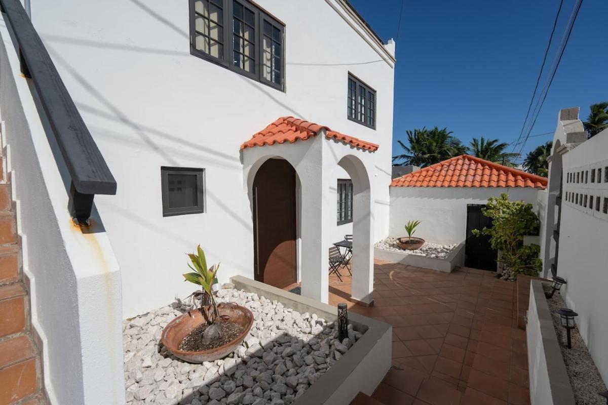 4 Bedroom Kikita Beach Villa Oceanfront W Pool Dorado Bagian luar foto